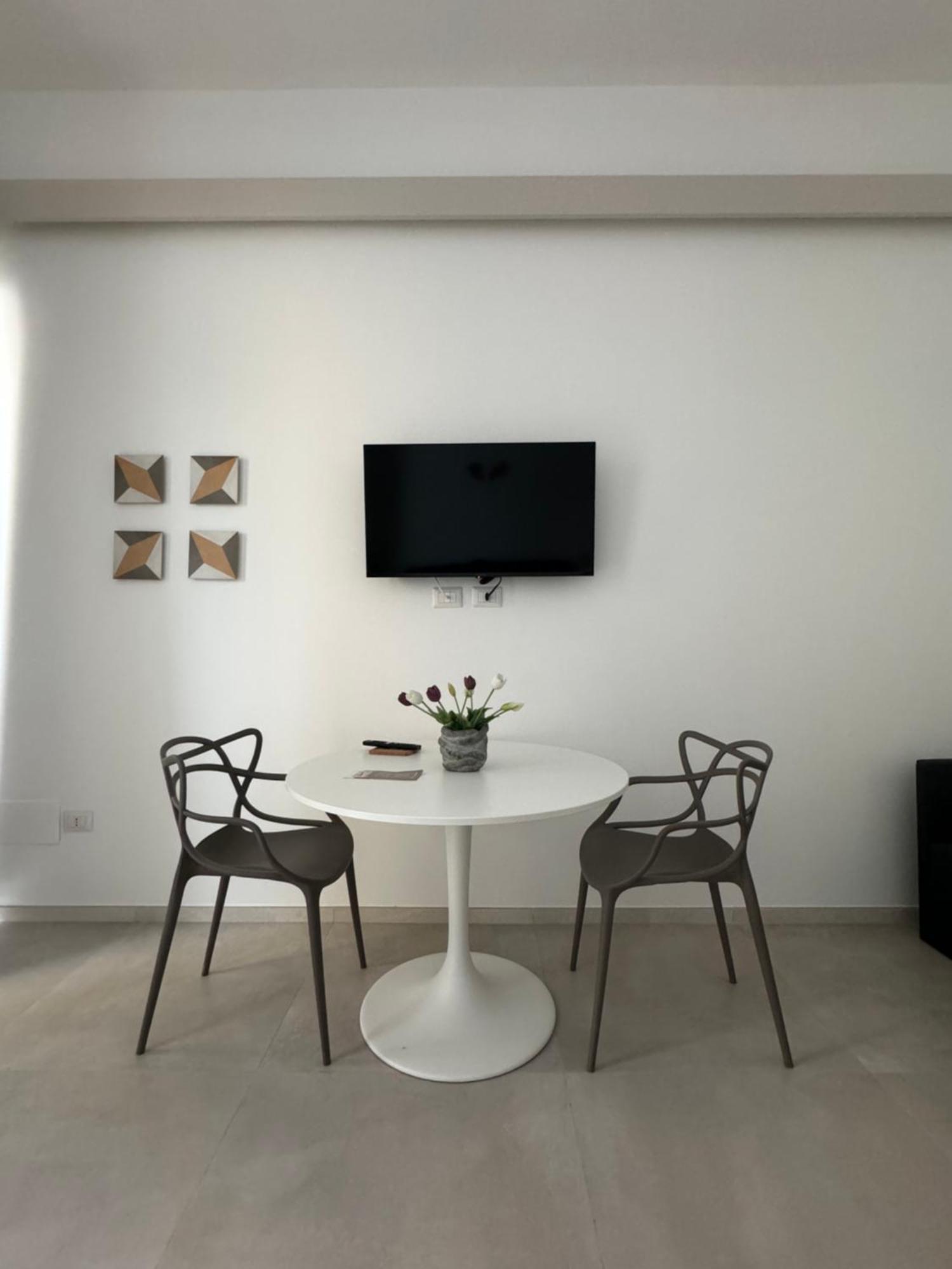 Zefiro Suites Lecce Exterior photo